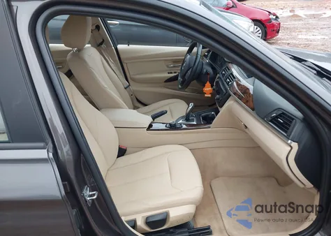 2014 BMW 320I z USA, uszkodzony, nr VIN WBA3B1C54EK131672